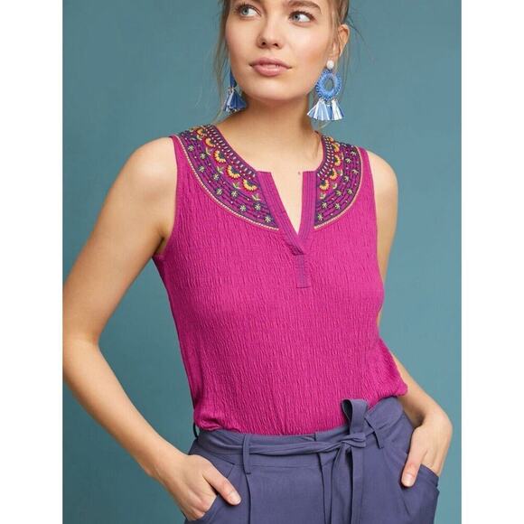 Akemi + Kin Anthropologie Vizela Magenta Embroidered Floral Top Blouse Size XS - Picture 1 of 11